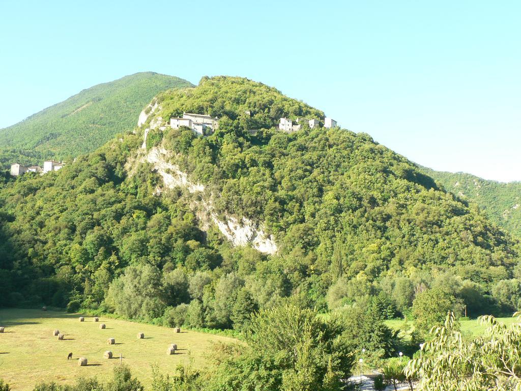 Willa Agriturismo Casale La Palombara Cerreto di Spoleto Zewnętrze zdjęcie